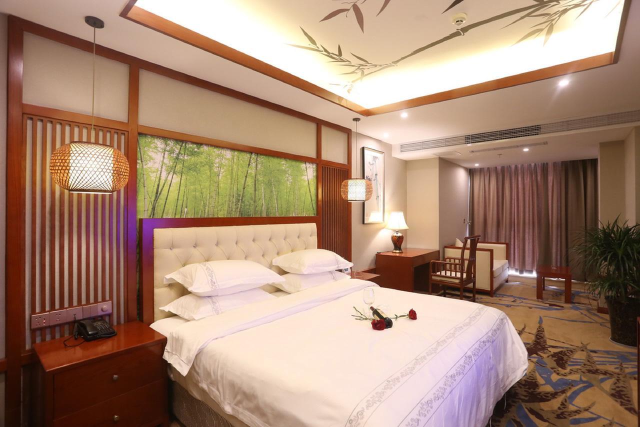 Mingshan Hotel Csengtu Kültér fotó