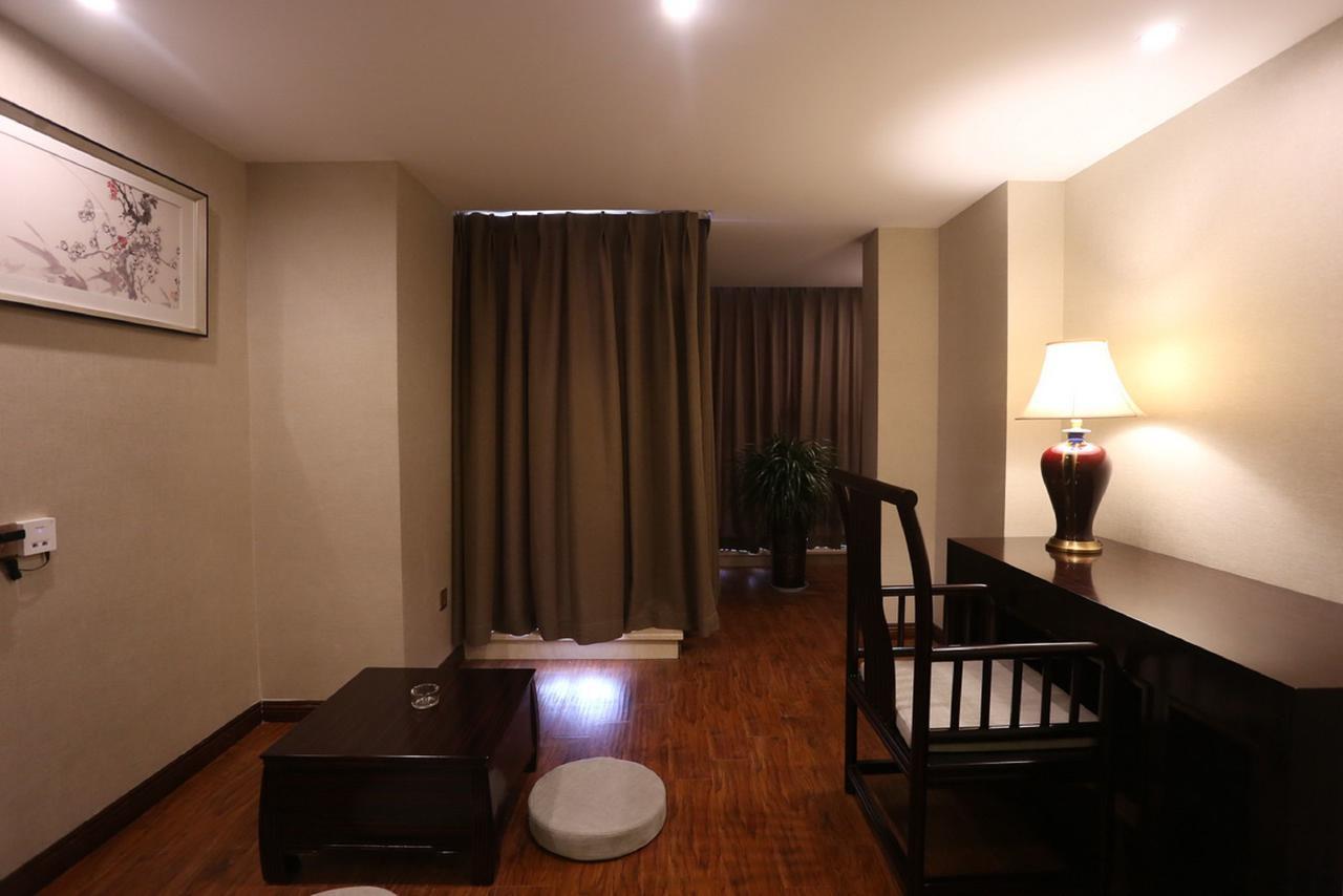 Mingshan Hotel Csengtu Kültér fotó