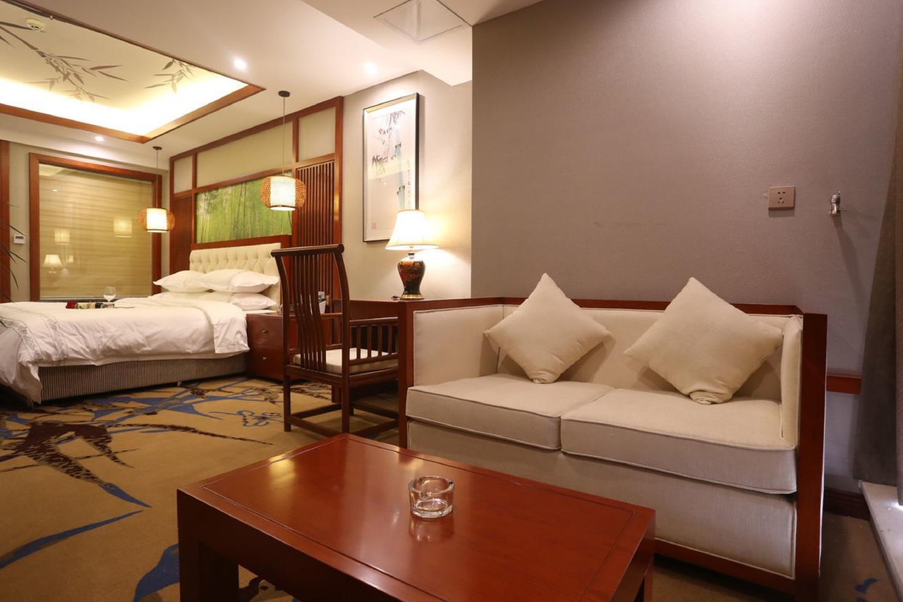 Mingshan Hotel Csengtu Kültér fotó