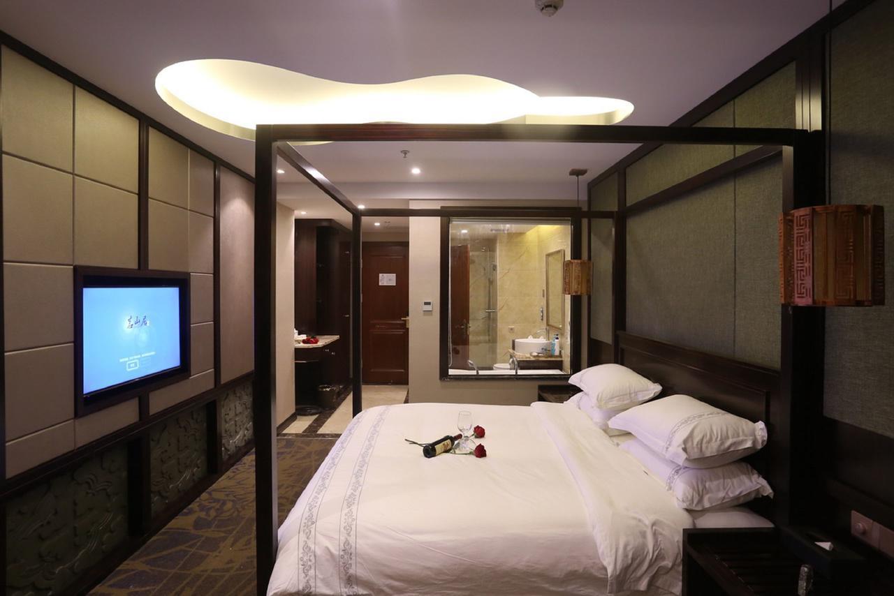 Mingshan Hotel Csengtu Kültér fotó