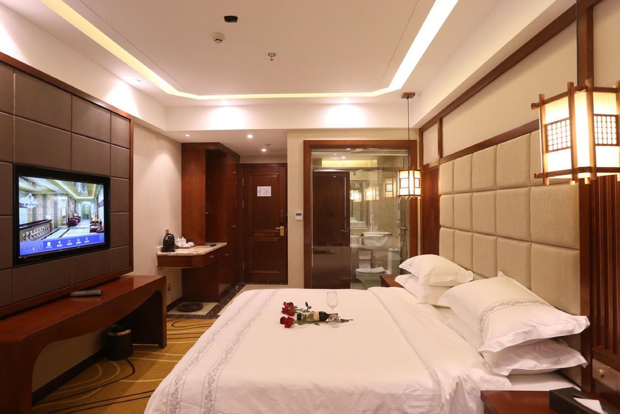 Mingshan Hotel Csengtu Kültér fotó
